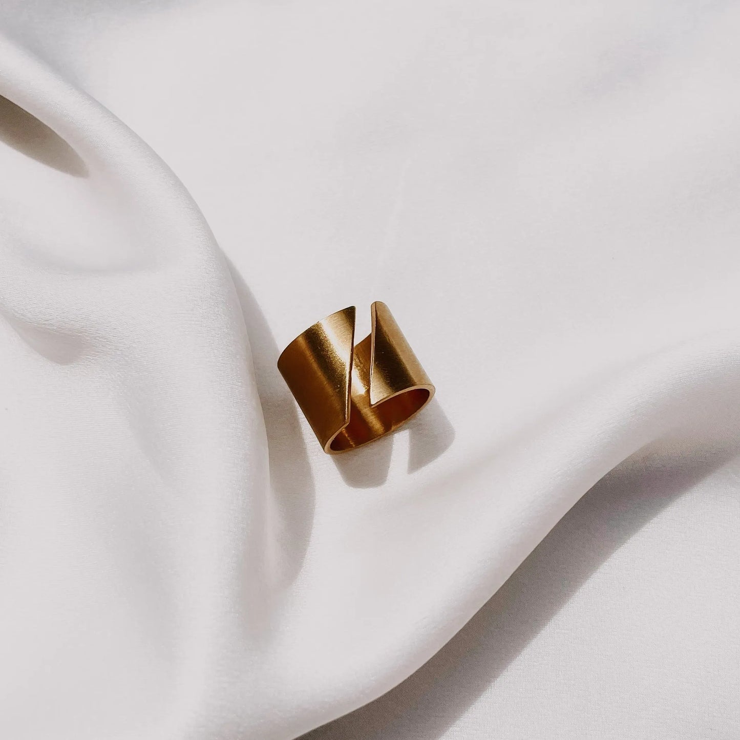 St James Ring